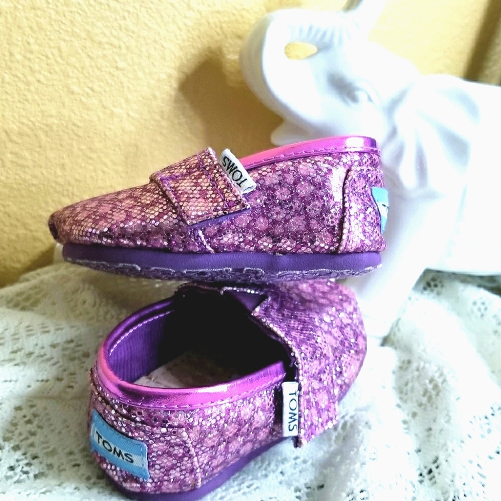 TOMS